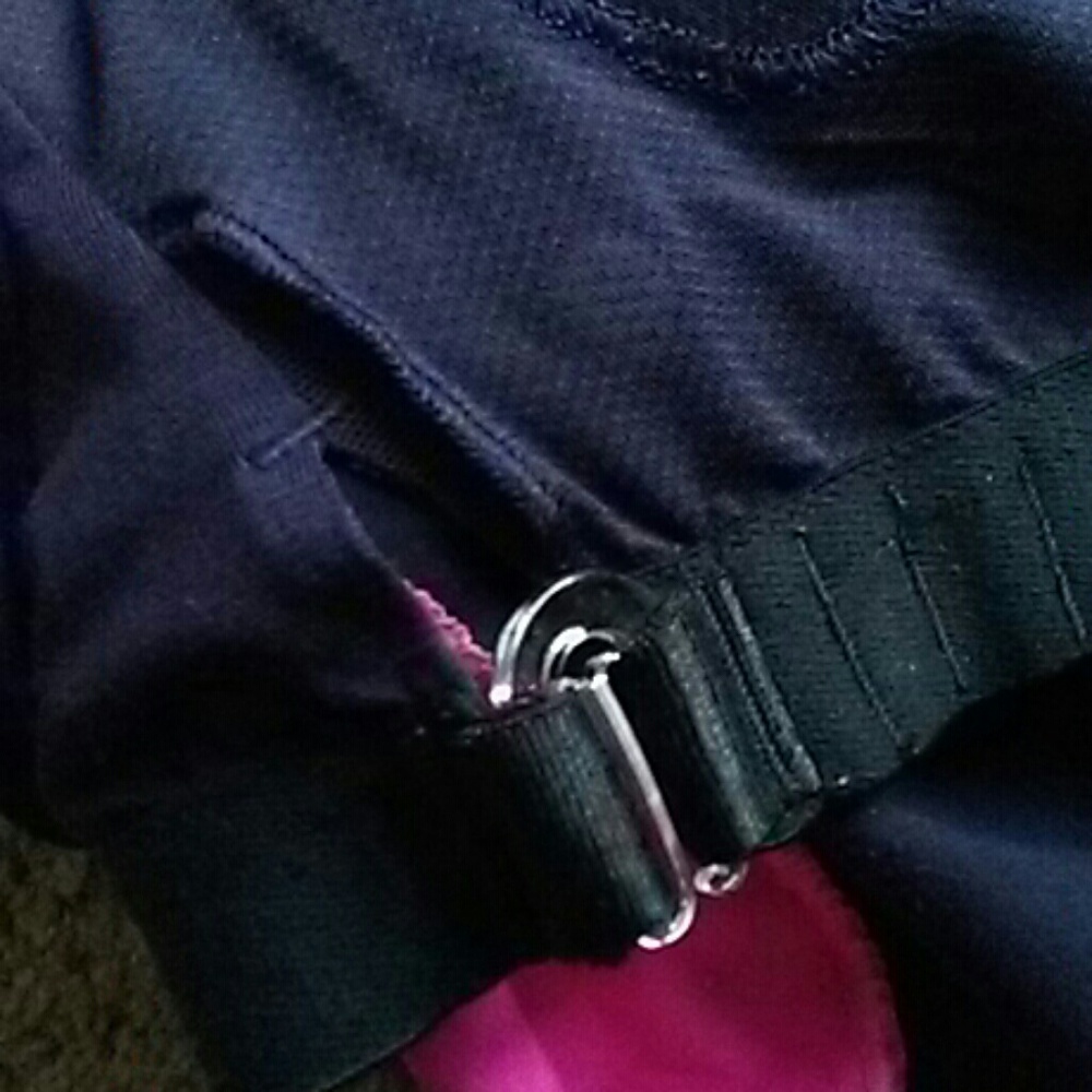 Lululemon crisscross tank top - Picture 6 of 7